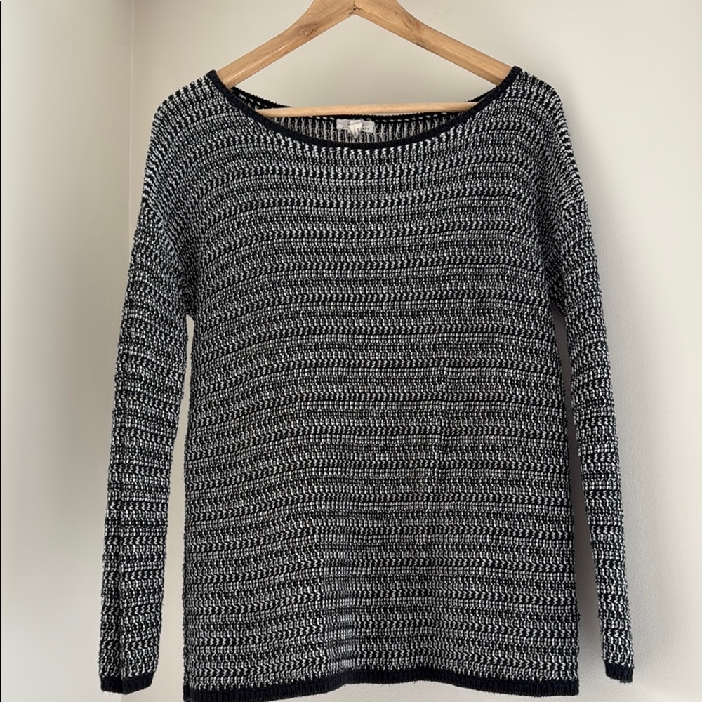 Black and White Crew Neck Sweater with Open Knit Texture